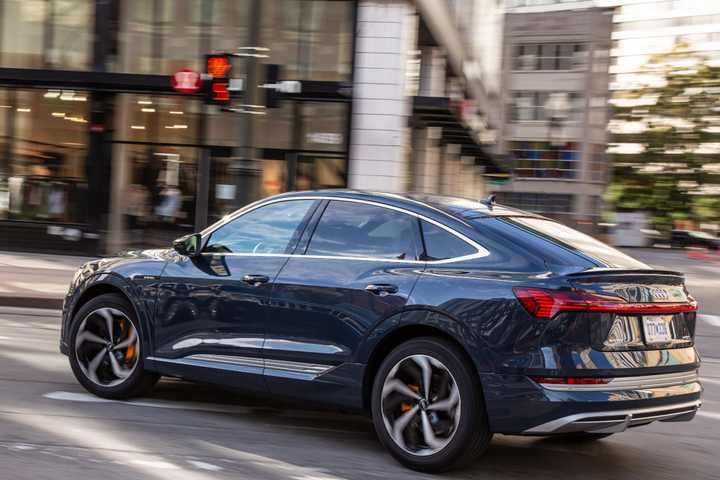2021 Audi e-tron rear quarter view