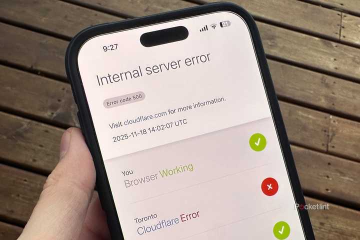 Cloudflare error on iPhone.