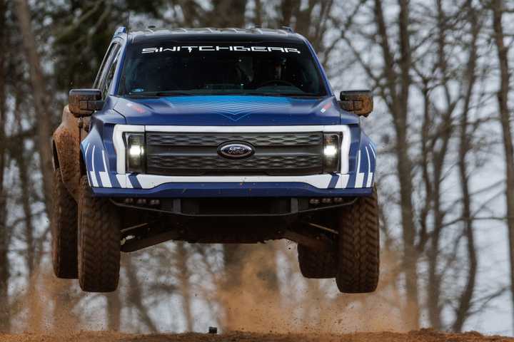 Ford F-150 Lightning off-roading.