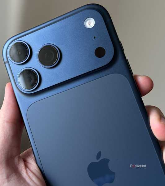 Cameras on the iPhone 17 Pro Max.