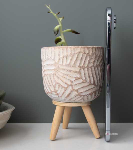 The side of the iPhone Air 