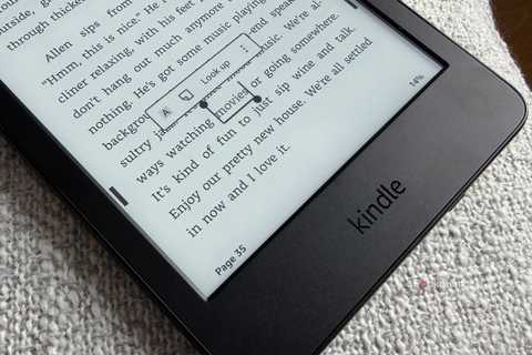 Kindle e-reader with new highlight menu.