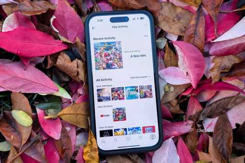 The Nintendo Store app running on an iPhone.
