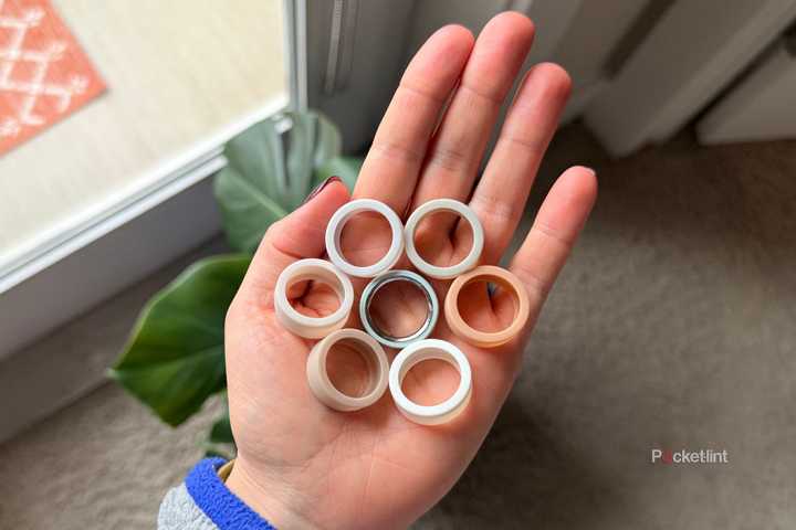 Multiple Oura ring silicone covers. 