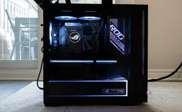 The ROG G700 Gaming PC.