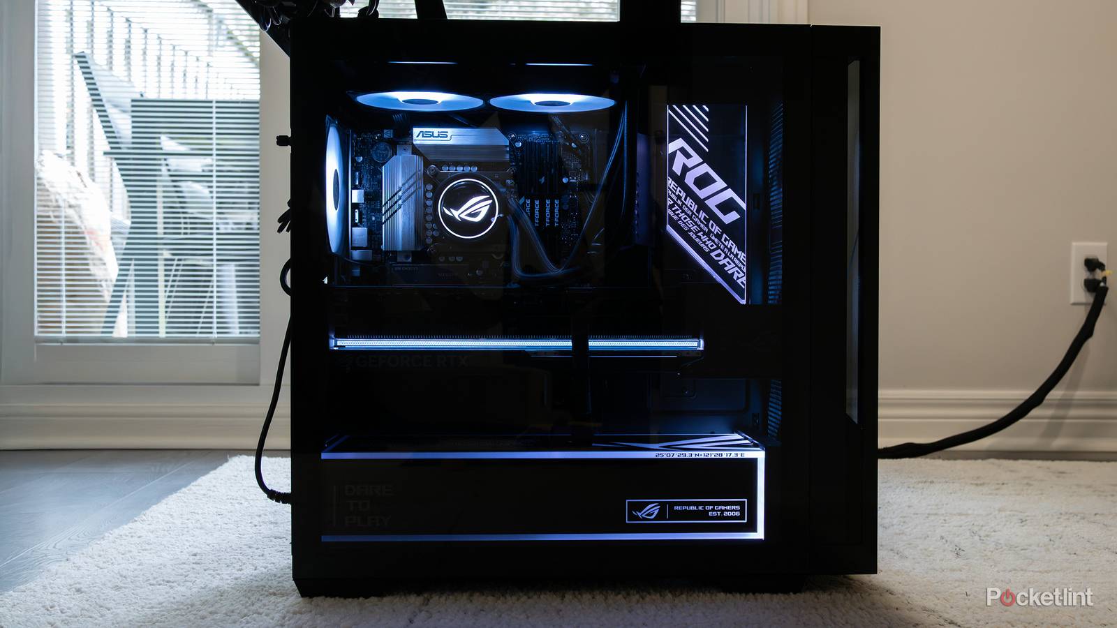 The ROG G700 Gaming PC.